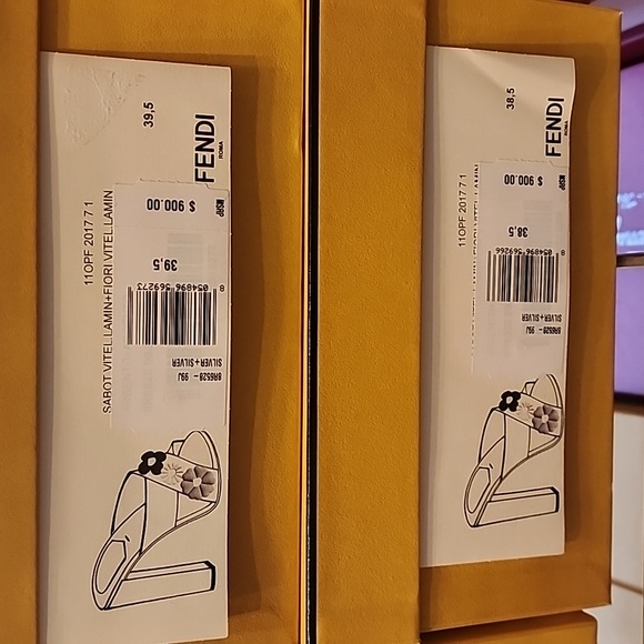 $900 Brand New 100% Authentic Fendi Women's Sandals Silver Leather - Picture 10 of 11